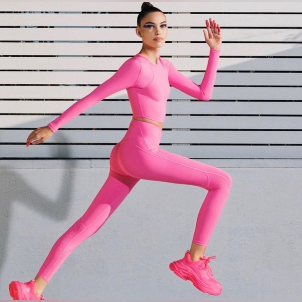 IVL Sugar Plum Pink Athletic Leggings